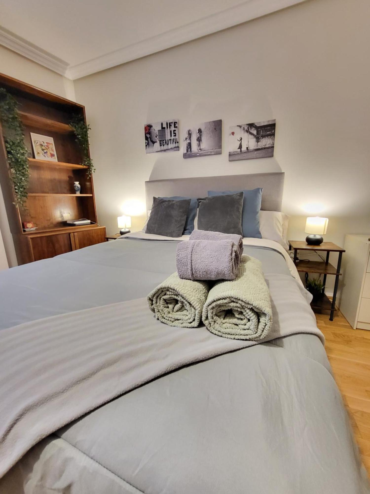 Apartamento Plaza Espana Gran Via Centro Apartment มาดริด ภายนอก รูปภาพ