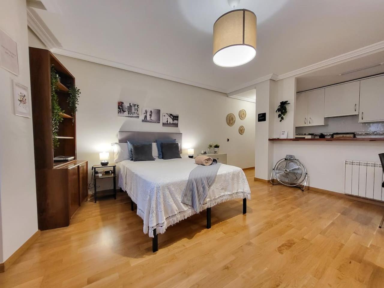 Apartamento Plaza Espana Gran Via Centro Apartment มาดริด ภายนอก รูปภาพ